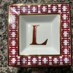 C. Wonder Red and Gold Accent Dish